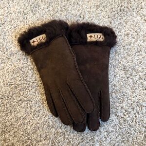 Vintage UGG Shearling Gloves
